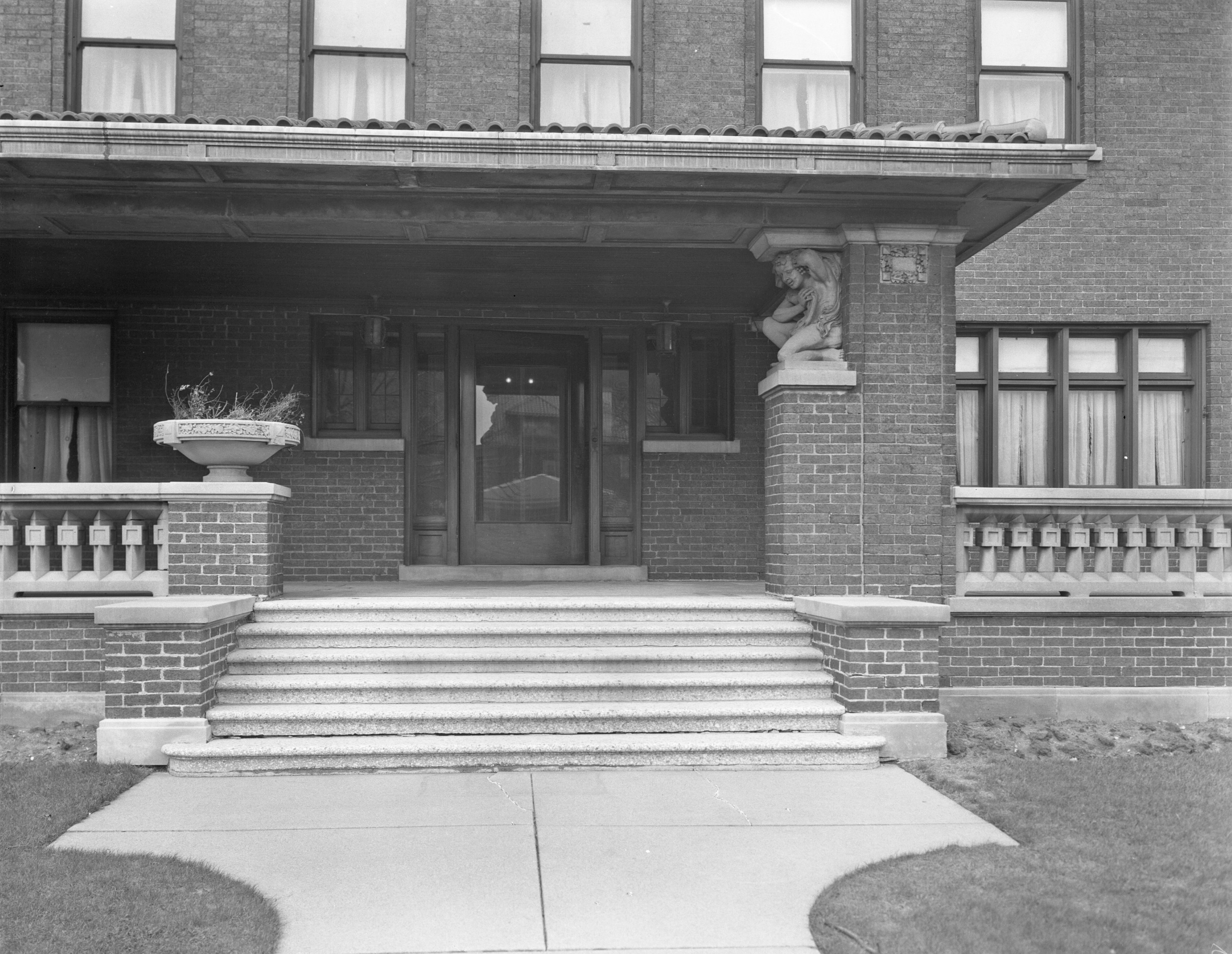 Mundelein College building